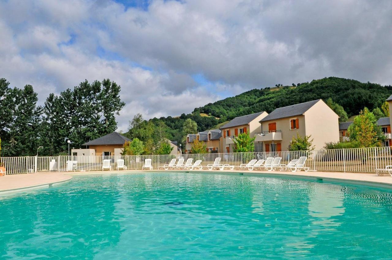 T3 La Savane Saint Geniez D'Olt 2 Piscines Chauffees Dans Une Charmante Residence De Vacances Экстерьер фото