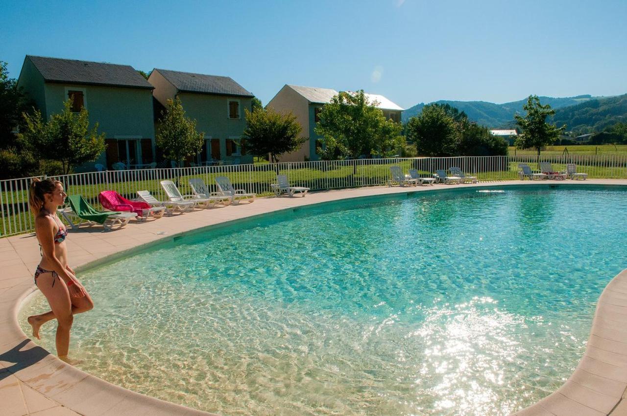 T3 La Savane Saint Geniez D'Olt 2 Piscines Chauffees Dans Une Charmante Residence De Vacances Экстерьер фото